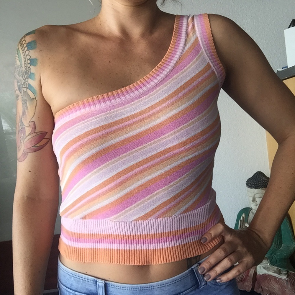 Super cute striped top